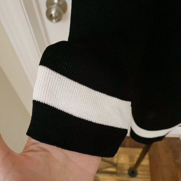 Women Knitted V Neck Chanel Style Elegant Bodycon Short Mini Sweater Dress - Picture 3 of 4